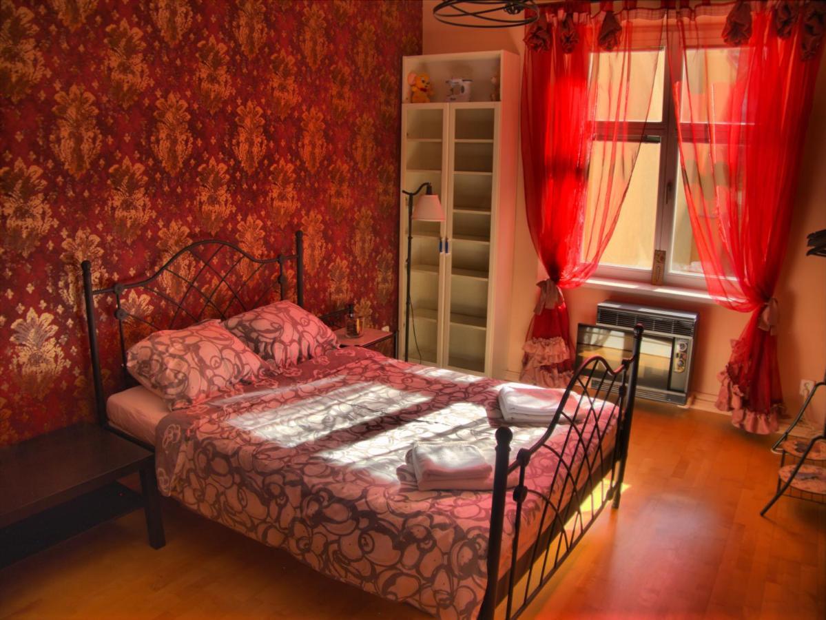 Stela'S Apartments - Vysehrad Prague Ngoại thất bức ảnh