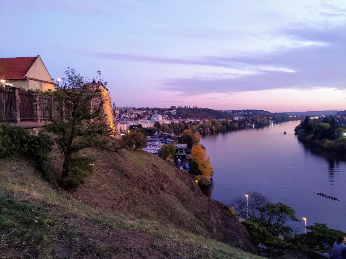 Stela'S Apartments - Vysehrad Prague Ngoại thất bức ảnh